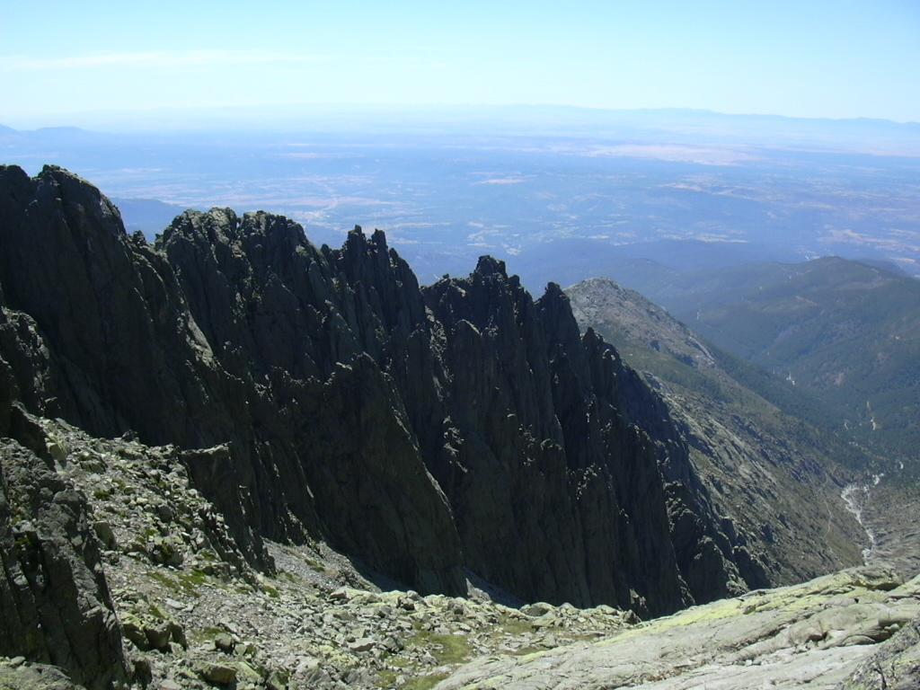 Los Navazuelos Hoyos del Espino Esterno foto